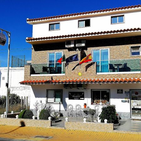 Hostel Boutique Marisol Monte Gordo Bagian luar foto