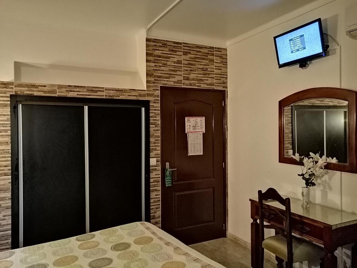 Hostel Boutique Marisol Monte Gordo Bagian luar foto